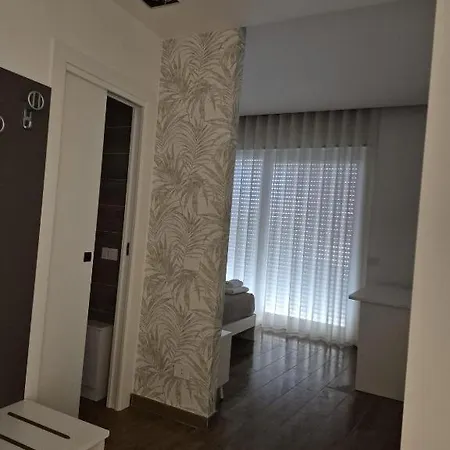 L'eden Di Nicolas לינה וארוחת בוקר