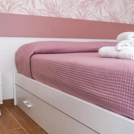 L'eden Di Nicolas Alojamento de Acomodação e Pequeno-almoço San Costantino Calabro