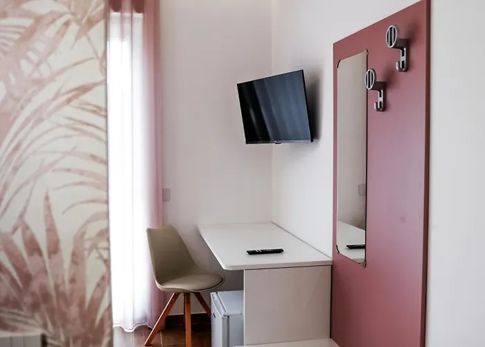 Alojamento de Acomodação e Pequeno-almoço L'eden Di Nicolas San Costantino Calabro