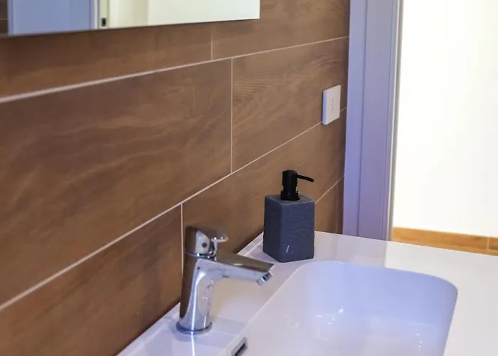 Alojamento de Acomodação e Pequeno-almoço L'eden Di Nicolas San Costantino Calabro