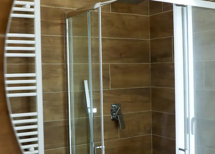 Alojamento de Acomodação e Pequeno-almoço L'eden Di Nicolas San Costantino Calabro